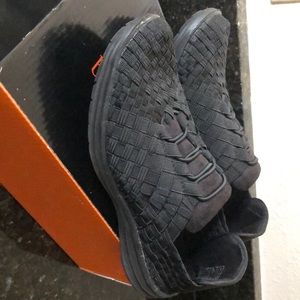 Black Bernie Mev Victoria shoes